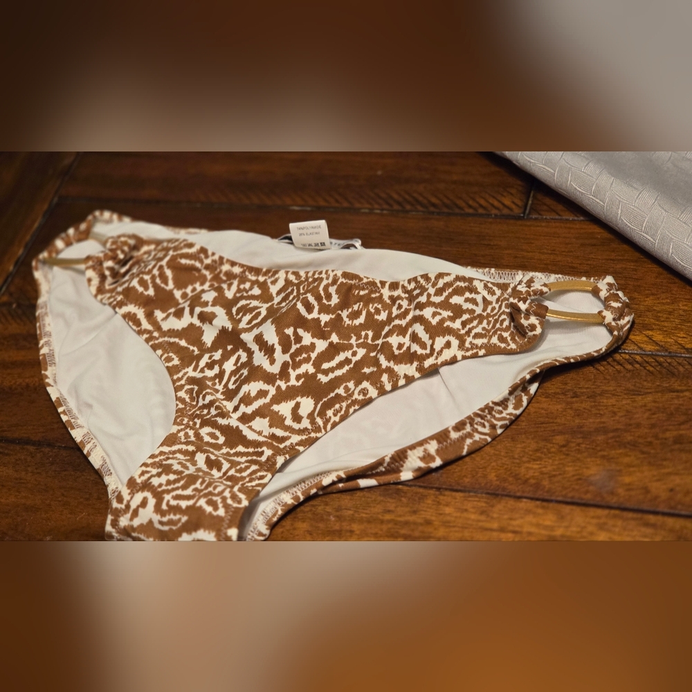 Diane Von Furstenberg Animal Print Bikini  Bottom sz L NWOT